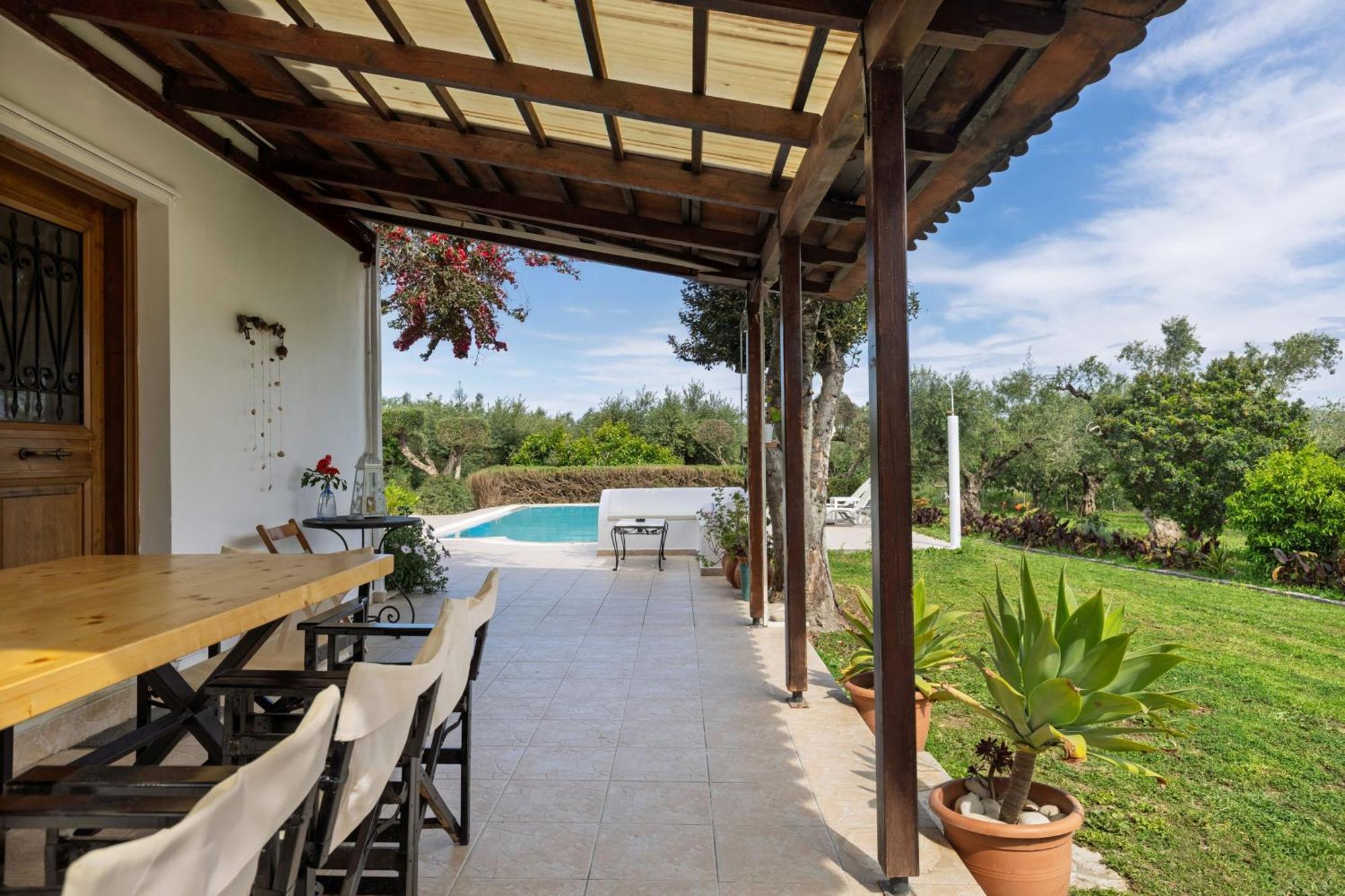 Villa Lola - 3 Bedrooms & Private Pool Lithakia  외부 사진