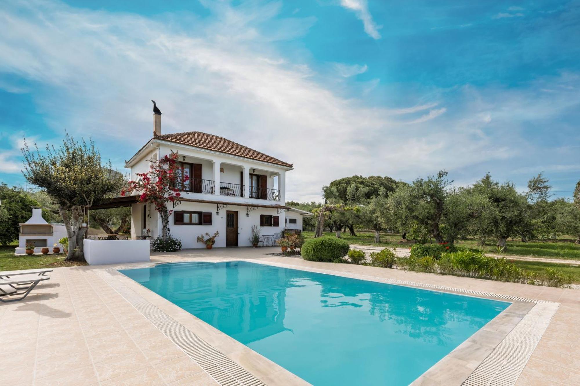Villa Lola - 3 Bedrooms & Private Pool Lithakia  외부 사진