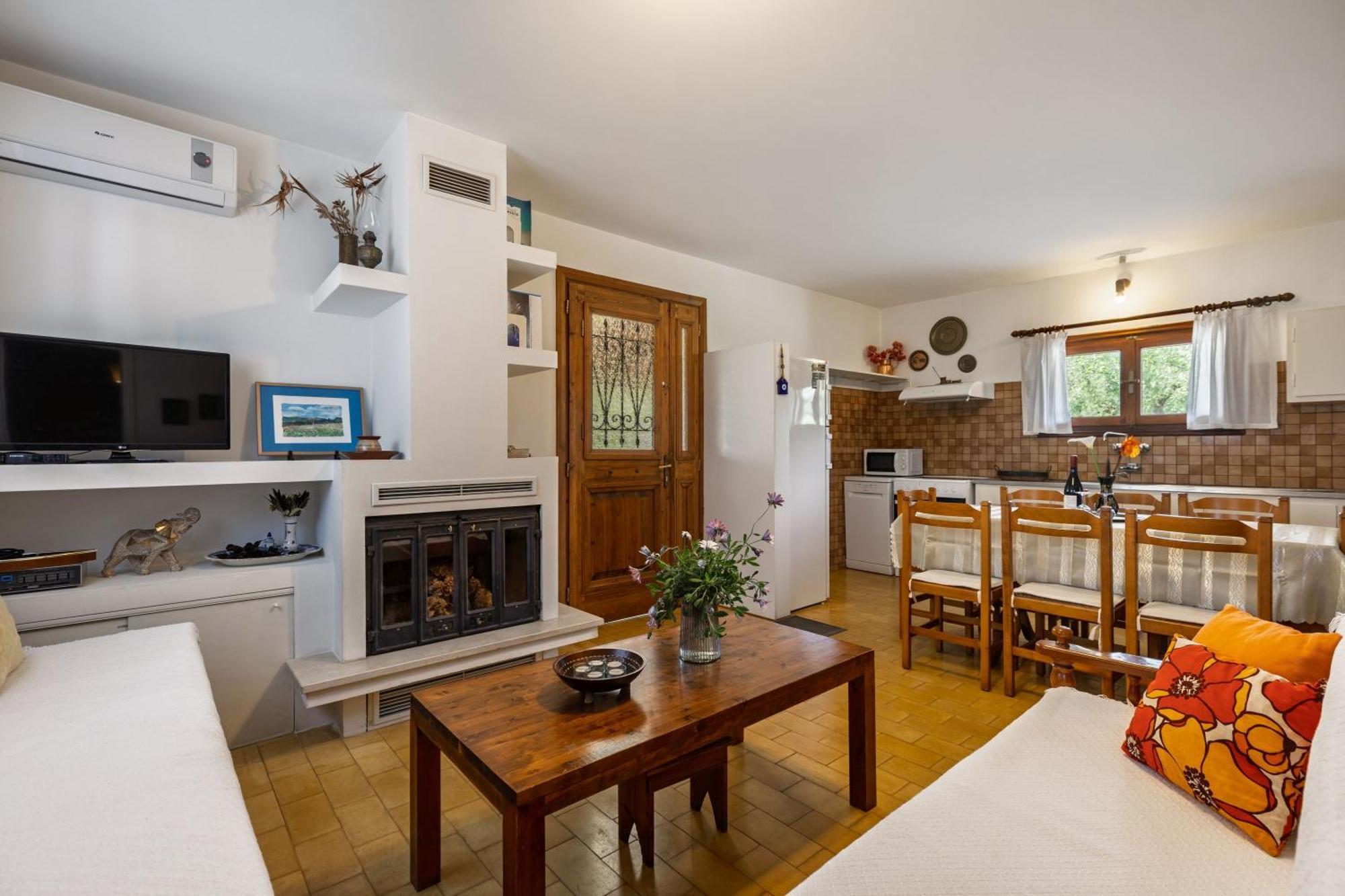 Villa Lola - 3 Bedrooms & Private Pool Lithakia  외부 사진
